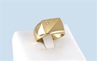 ANELLO UOMO SATINATO CON ZIRCONE DORATO APERTO ARGENTO 925